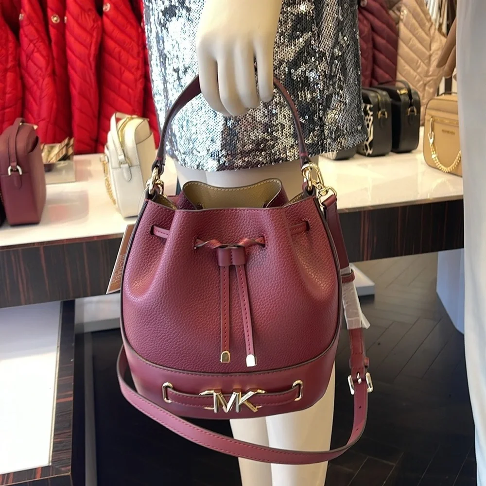 MICHAEL KORS  Reed Medium Pebbled Leather Bucket Bag Dark Cherry  NWT